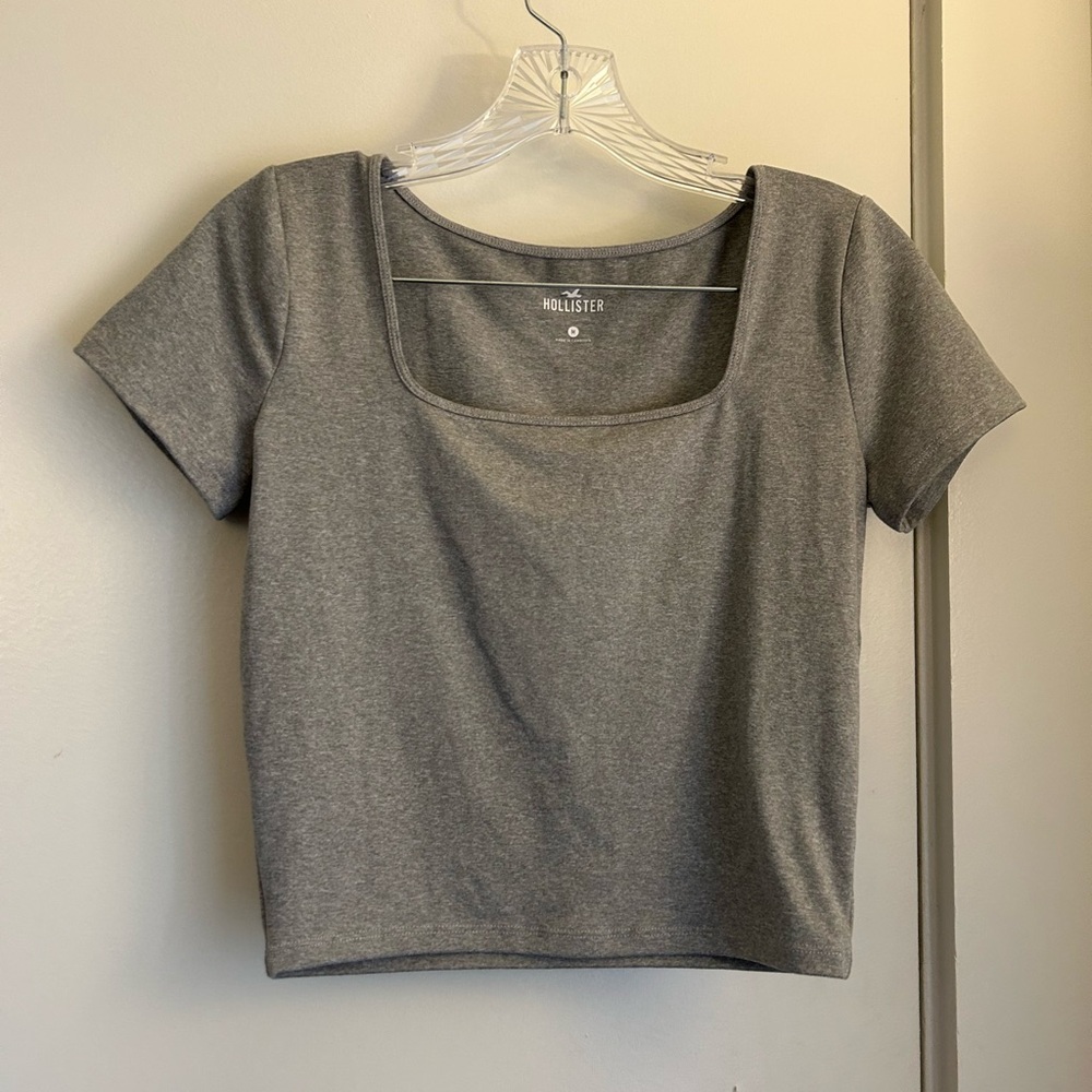 Hollister Gray Crop Fitted T-Shirt